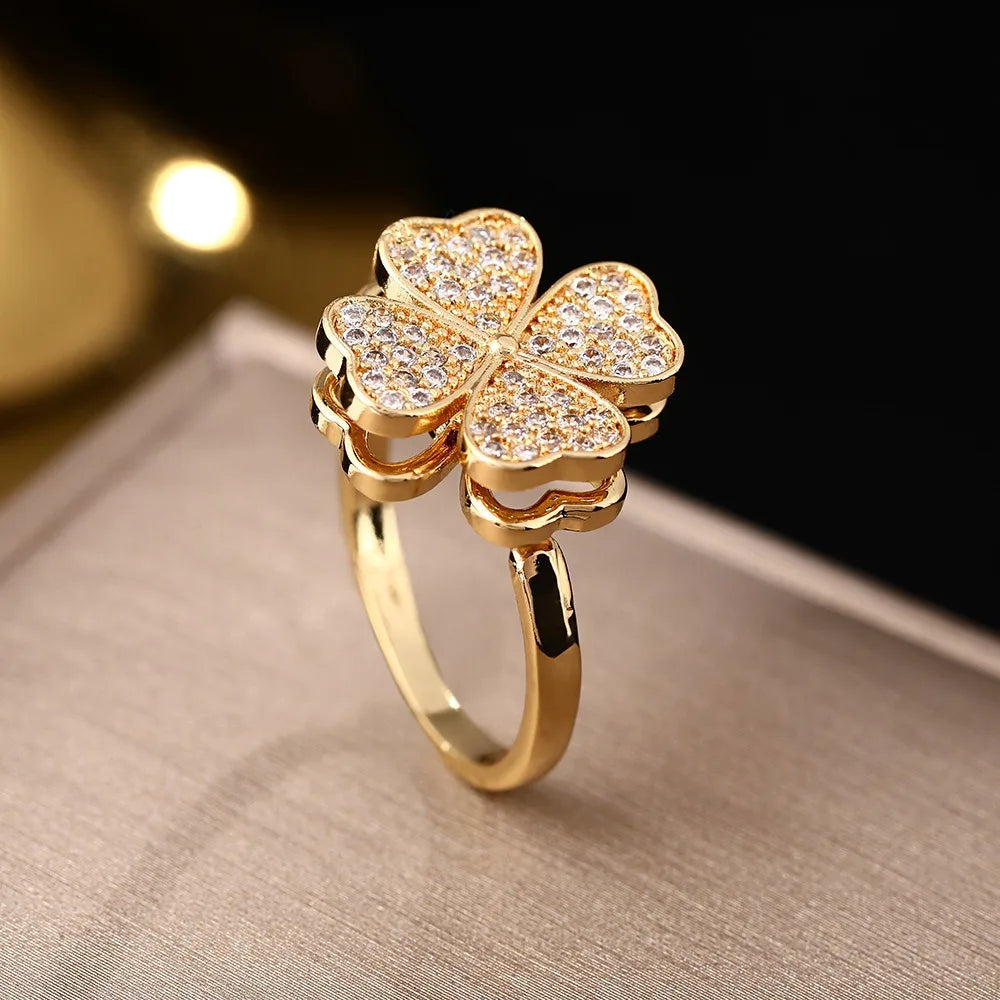 bague anti-stress trèfle à 4 feuilles