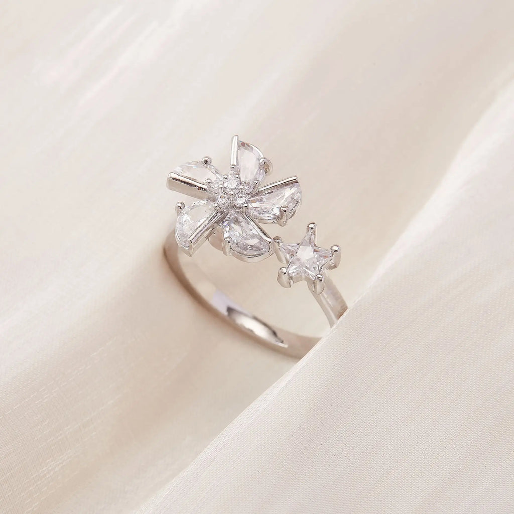 Women's Spinner Ring Luxury Four Clover Flower Rings For Man Gold Color Anti-stress Anxiety Fidget Ring Stainless Steel Jewelry
